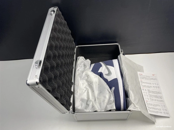 Retro High Midnight 1 (2020) DC1788-100 Navy Jordan AIR 1008